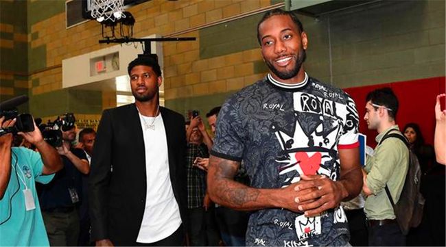 NBA：湖人险胜勇士詹姆斯30+