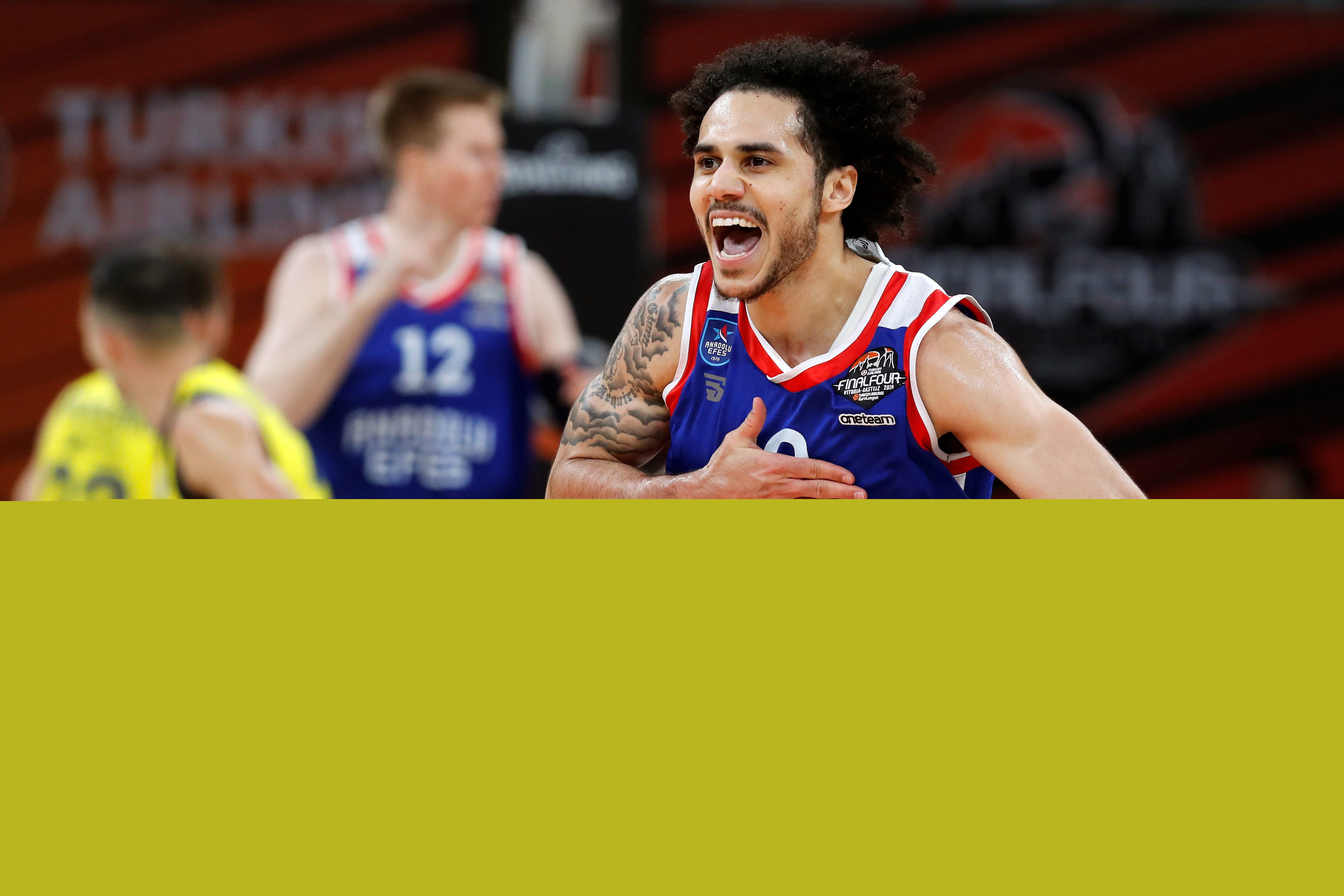 詹姆斯送四分卫长传助攻，湖人打出6-0反超打停步行者